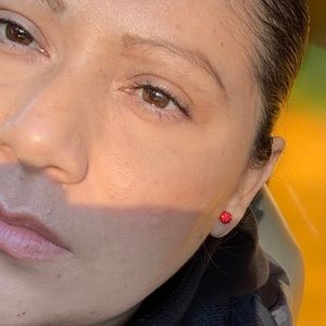 Meet your Posher, Estela